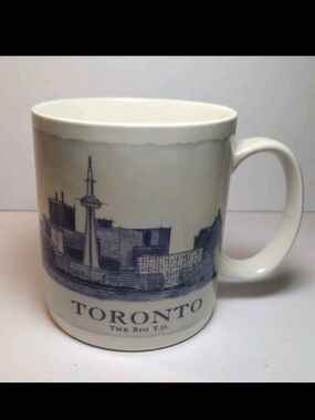 Starbucks - Toronto City Mug, Collectors Series 2008, 18 fl oz Coffee/Tea Cup